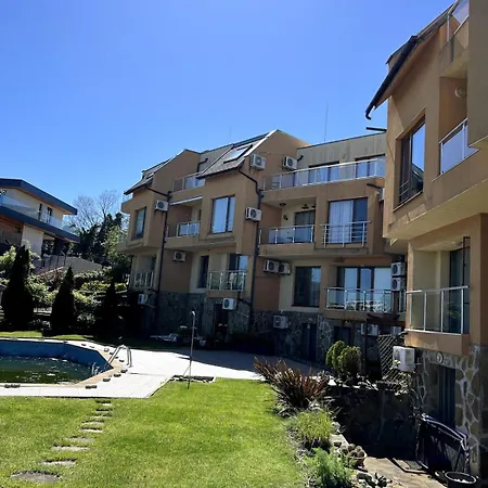 морска идилия Appartamento Burgas