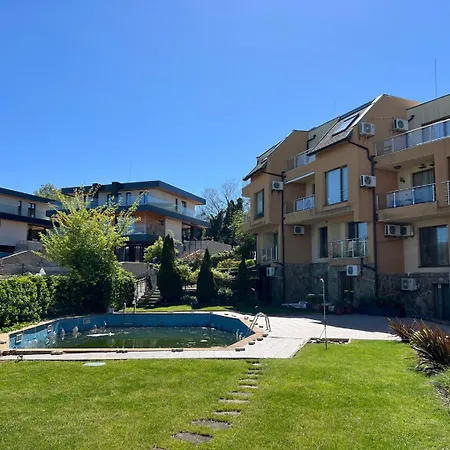 морска идилия Appartamento Burgas