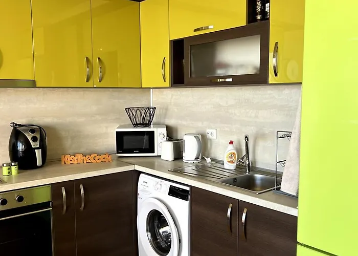 морска идилия Burgasz